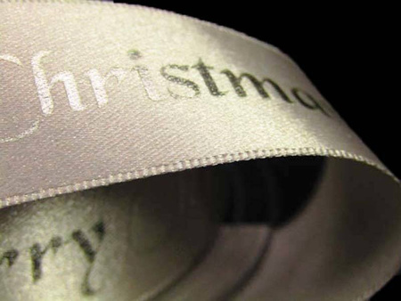 Wstążka 25mm atłas MERRY CHRISTMAS popiel