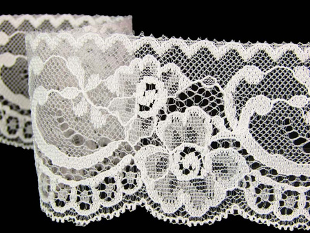 Koronka 5,5cm stabilna biała