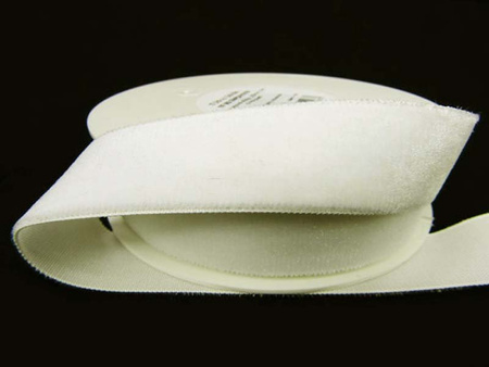 Aksamitka 25mm ivory