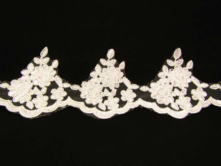 Koronka 8,5cm tiulowa kość słoniowa