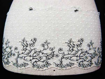 Koronka 15cm tiulowa kość słoniowa