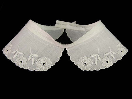 Kołnierzyk BEBE haft bawełna biały