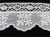 Koronka 4cm haft angielski biała