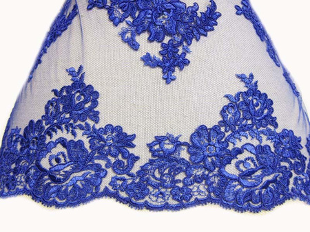 Koronka tiulowa haft z koderem chaber