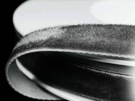 Aksamitka 9mm ciemny popiel